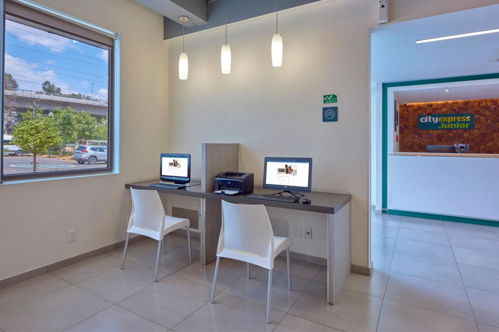 City Express Junior By Marriott Puebla Finsa Exterior photo